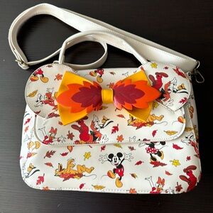 Loungefly Disney Fall Mickey Minnie Crossbody Bag Autumn Exclusive Leaf